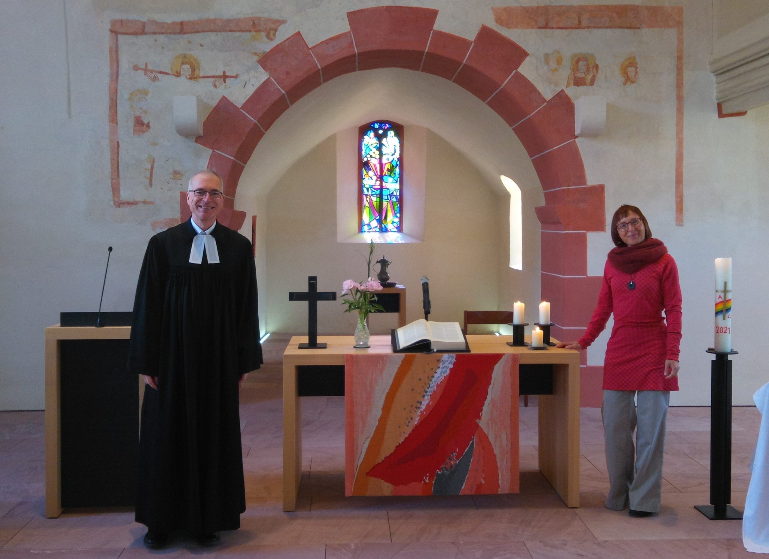 Read more about the article Paramente in der Leutesheimer Kirche sind nun vollständig