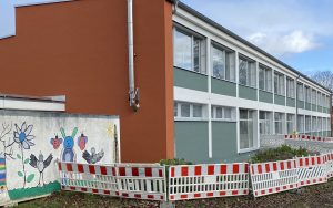 Read more about the article Zusätzliche Dämmung für das Schulgebäude