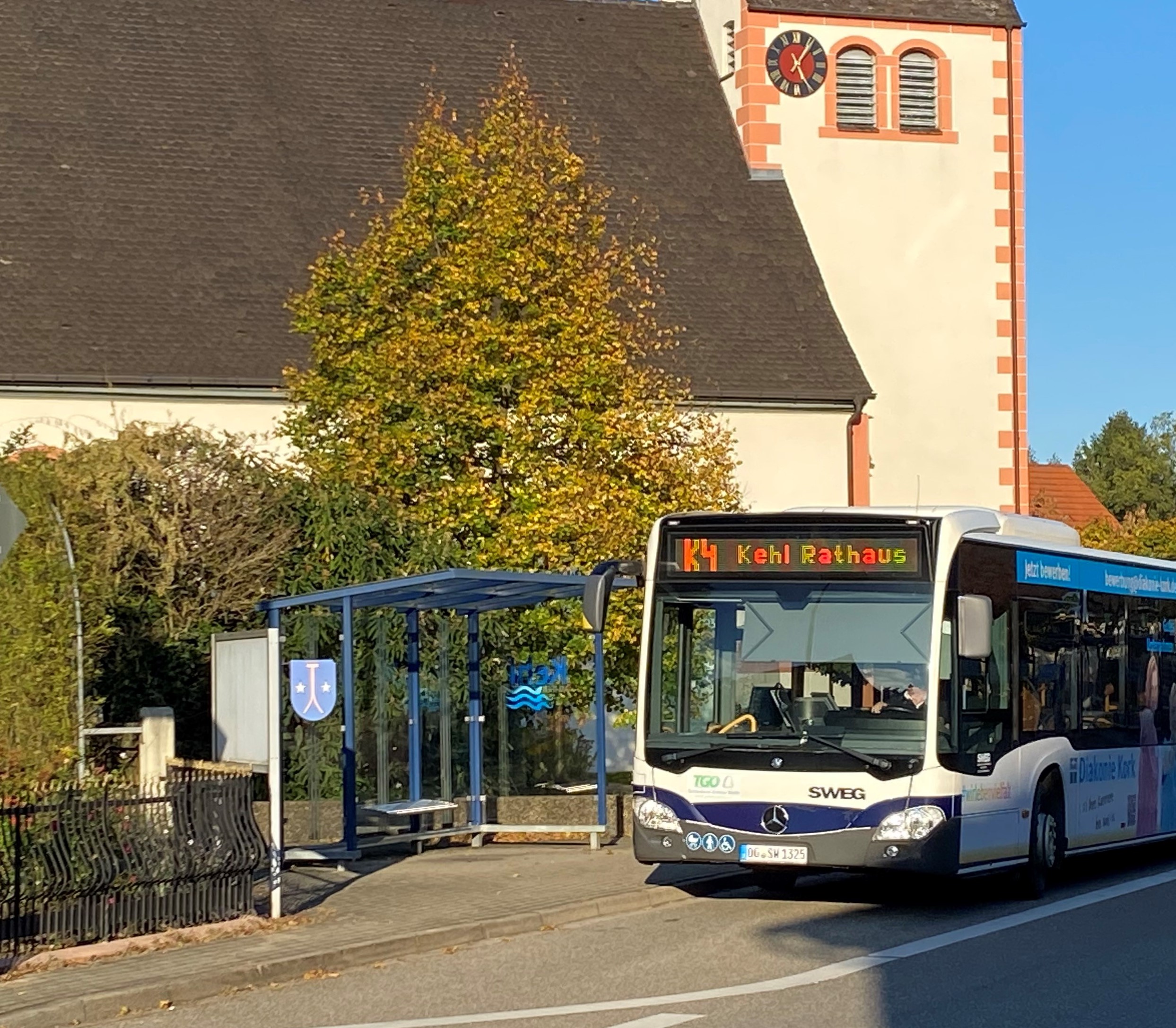Mehr über den Artikel erfahren Kein grünes Licht für Leutesheimer Bushaltehäuschen