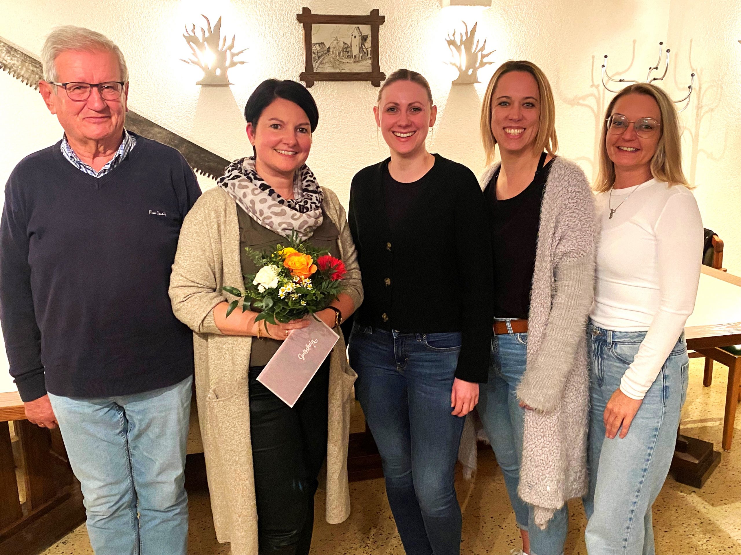 Mehr über den Artikel erfahren Annabell Heitz rückt an die Seite von Sabrina Keck