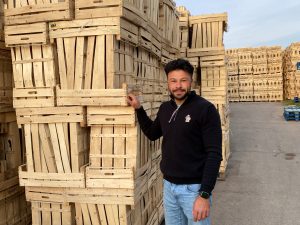 Mehr über den Artikel erfahren Obstkistenlagerung im Sägewerk 