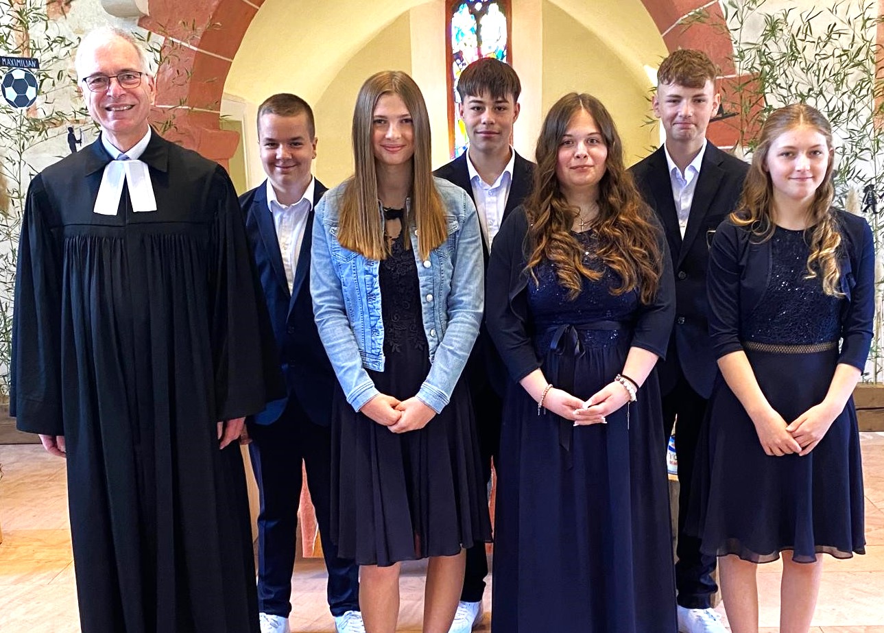 Mehr über den Artikel erfahren Konfirmation in Leutesheim