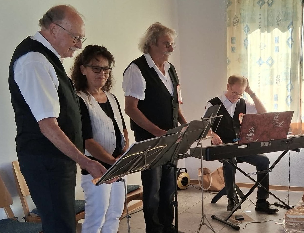 Mehr über den Artikel erfahren Moscherosch Quartett und Litzmer Apfelkuchen